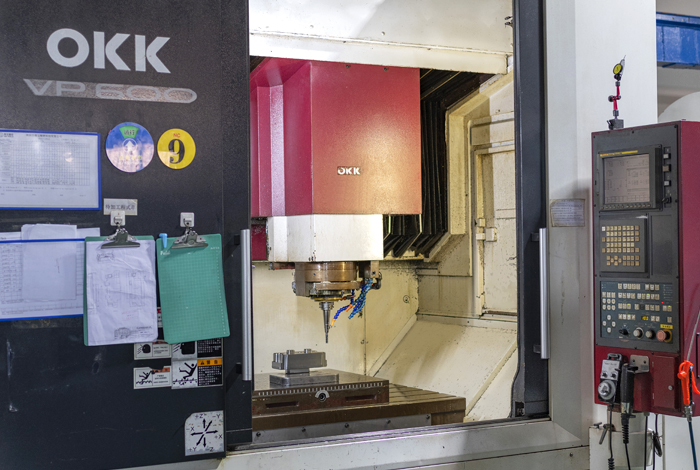 Plant 2-precision mold